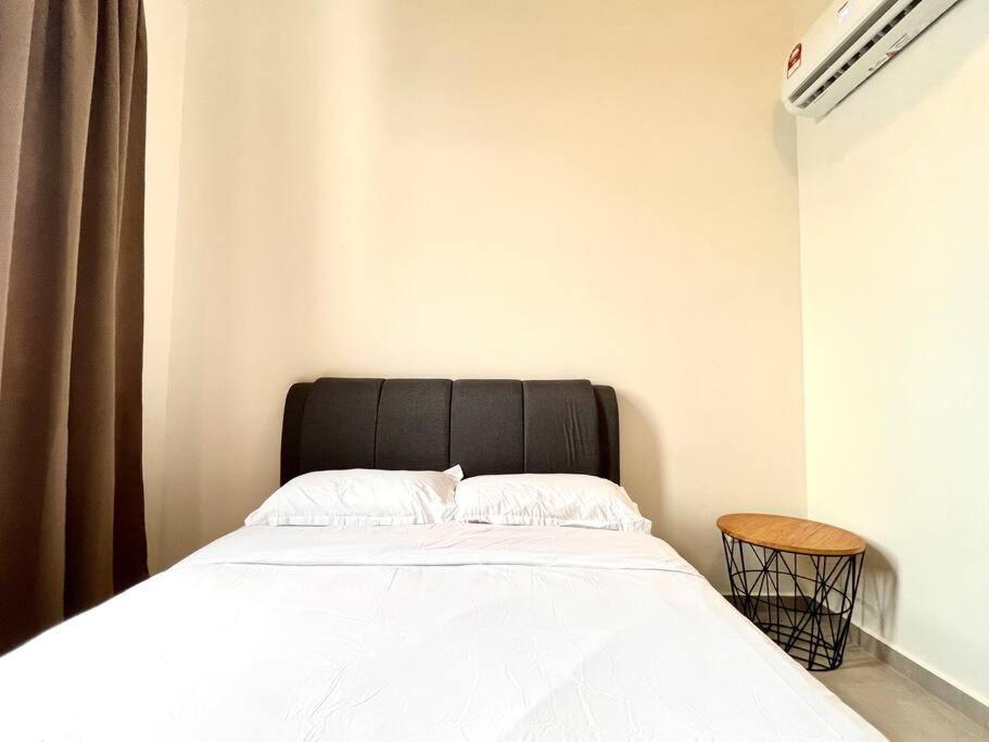 Ins Suite @ The Quartz Residence-Infinity Pool Malacca ภายนอก รูปภาพ